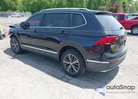 2019 Volkswagen Tiguan 2.0T Se/2.0T Sel/2.0T Sel R-Line/2.0T Sel R-Line Black z USA, uszkodzony, nr VIN 3VV2B7AX1KM083608
